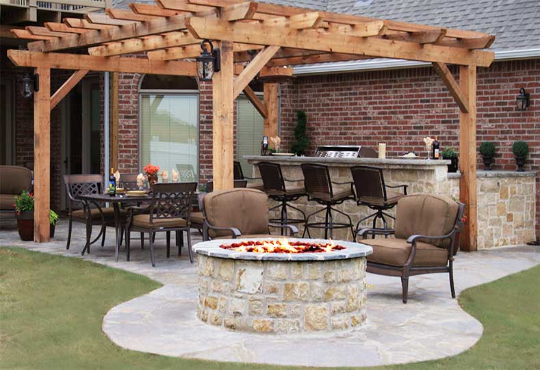 outdoor tall fire pit